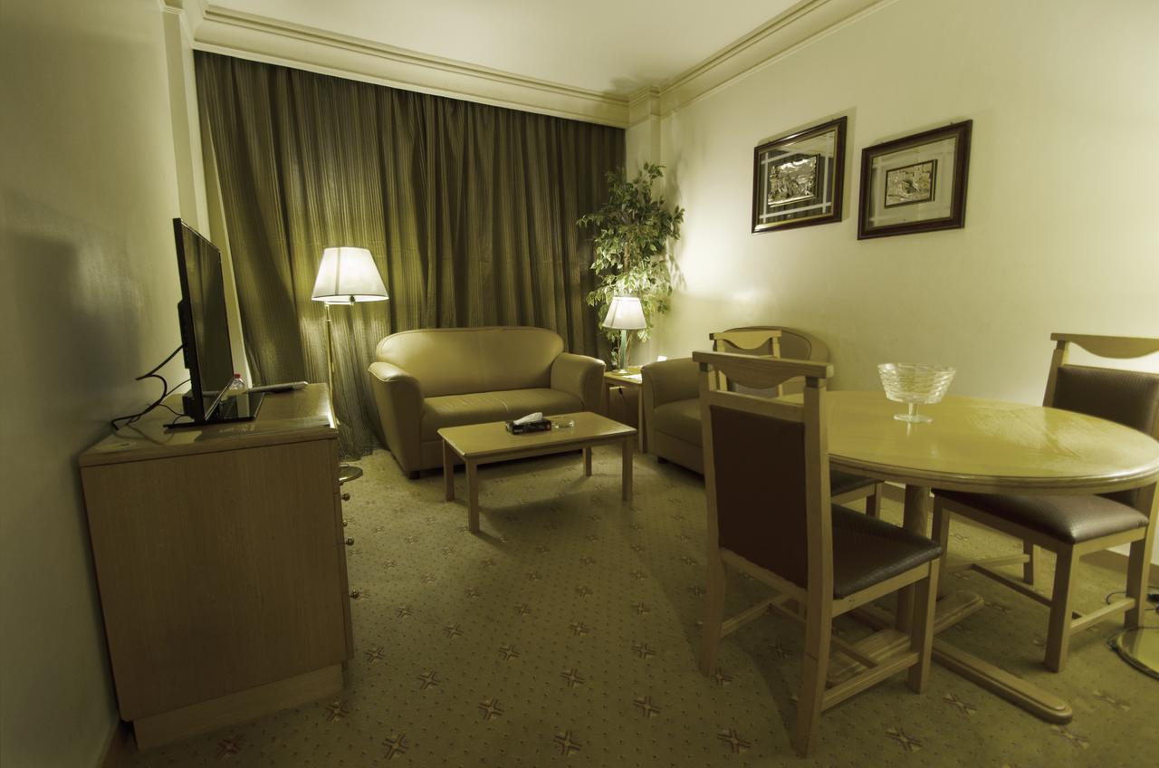 Hofuf Hotel Al-Ahsa Ngoại thất bức ảnh