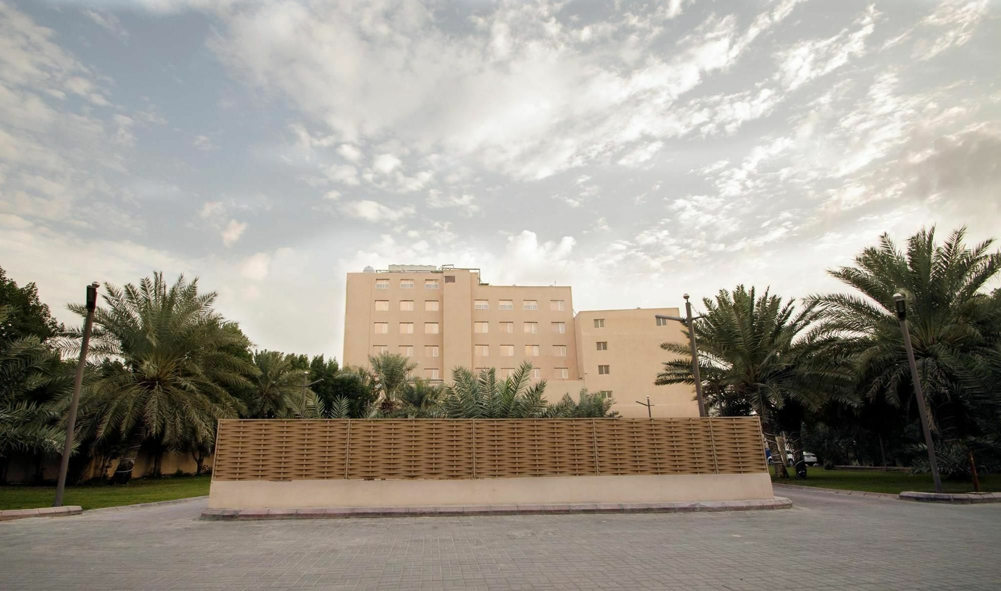 Hofuf Hotel Al-Ahsa Ngoại thất bức ảnh